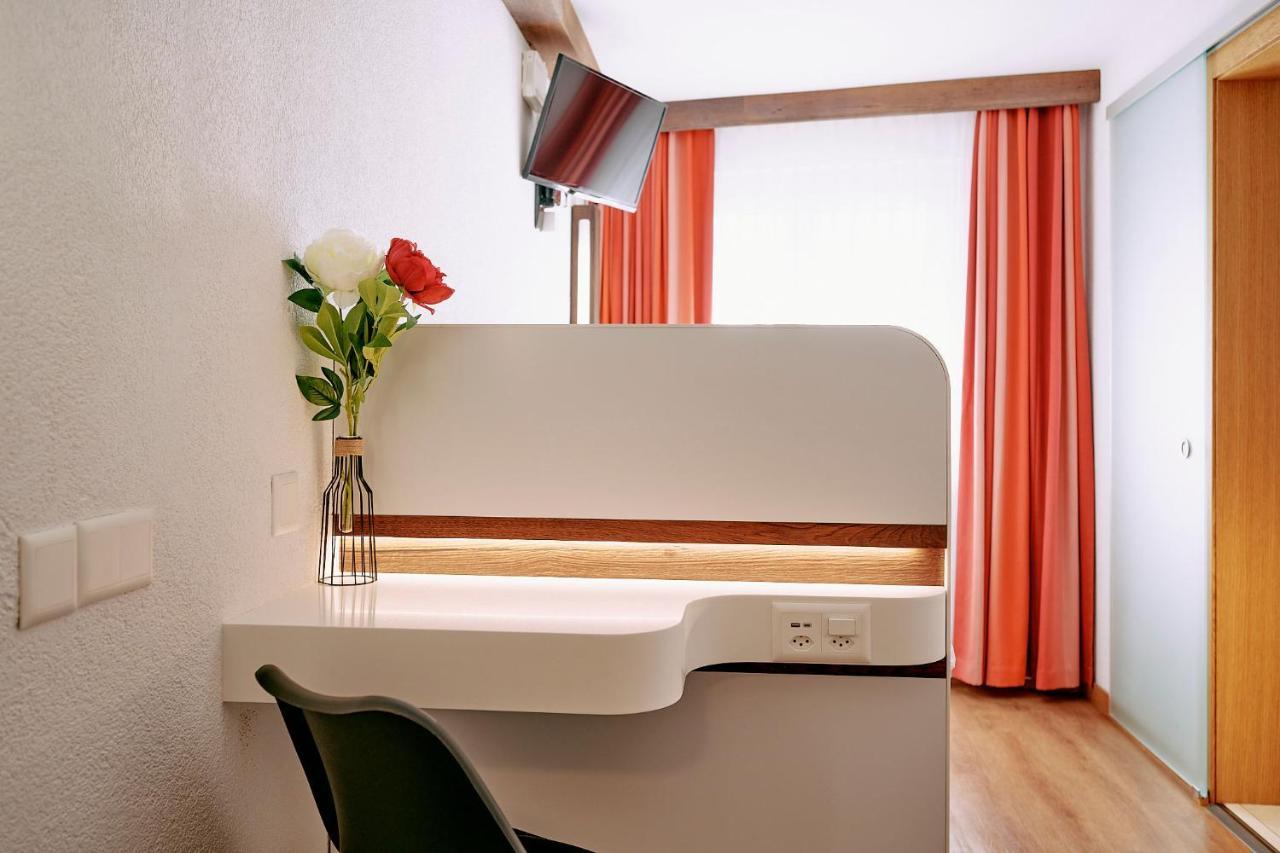 Elite Hotel Visp Ngoại thất bức ảnh