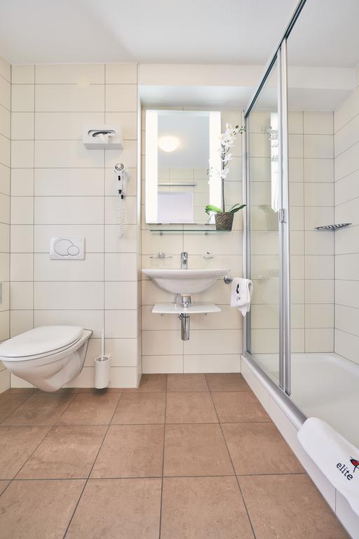 Elite Hotel Visp Ngoại thất bức ảnh