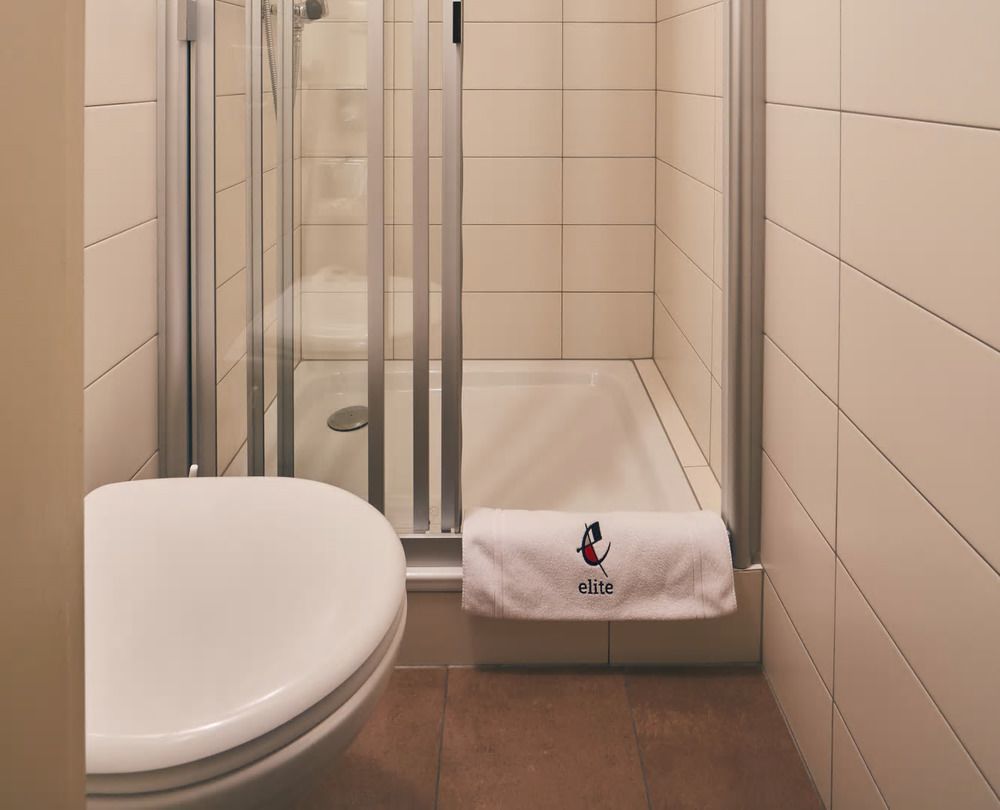 Elite Hotel Visp Ngoại thất bức ảnh